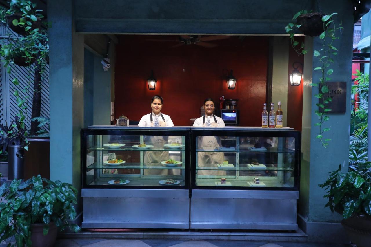 The Elgin Fairlawn, Kolkata Hotel Exterior foto