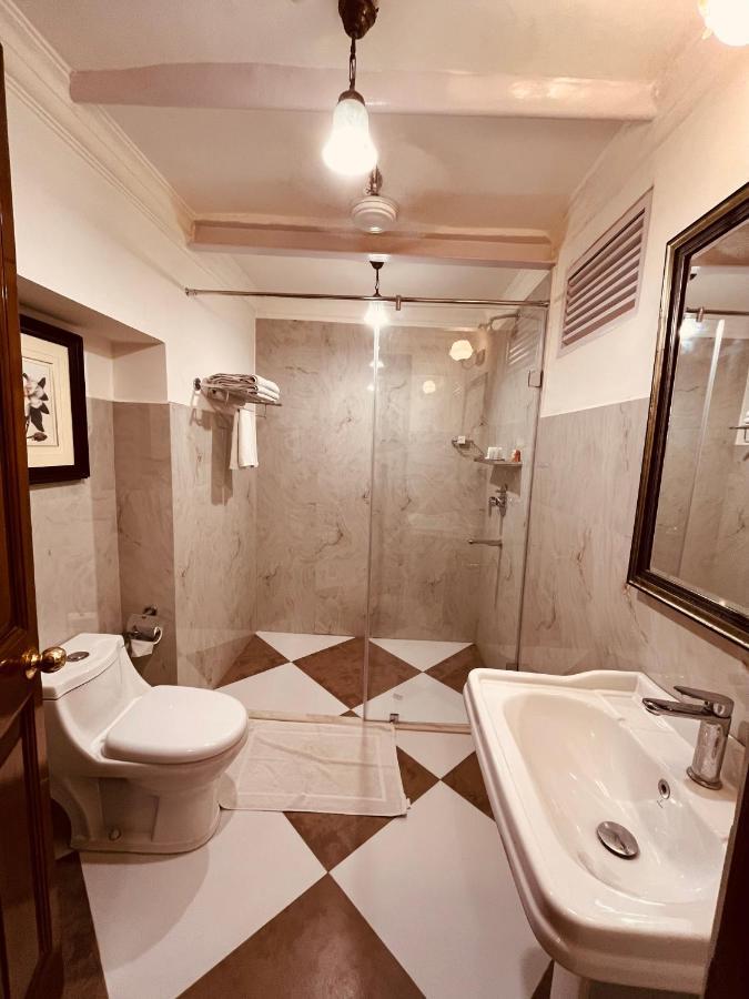 The Elgin Fairlawn, Kolkata Hotel Exterior foto